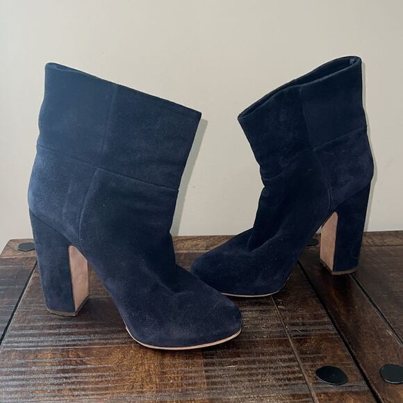 Rupert Sanderson Suede Slouchy Booties - Picture 9 of 10